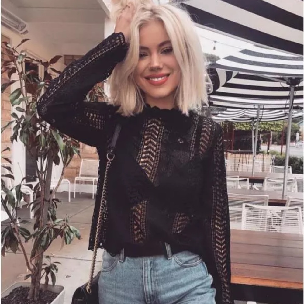NWT Boho Lace long-sleeve top Size L